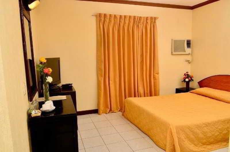 Paragon Suites Cebu Екстериор снимка