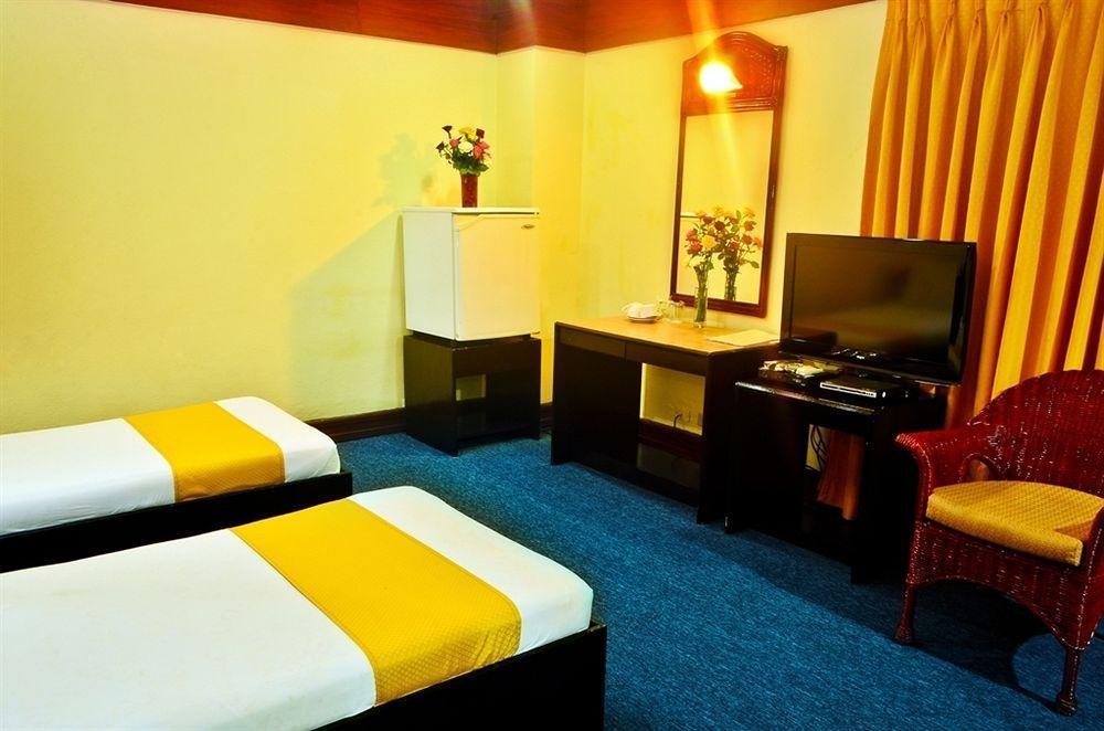 Paragon Suites Cebu Екстериор снимка