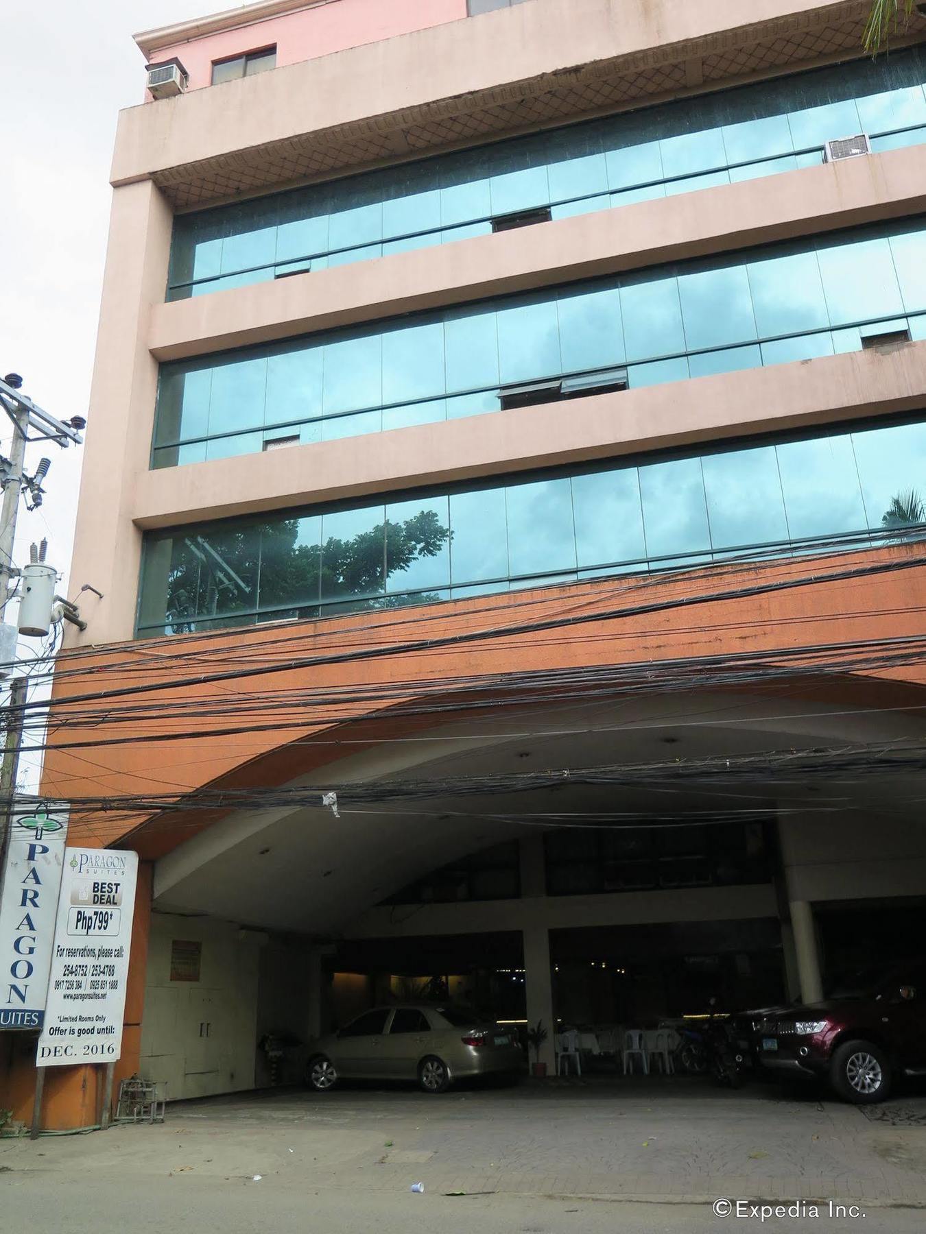 Paragon Suites Cebu Екстериор снимка