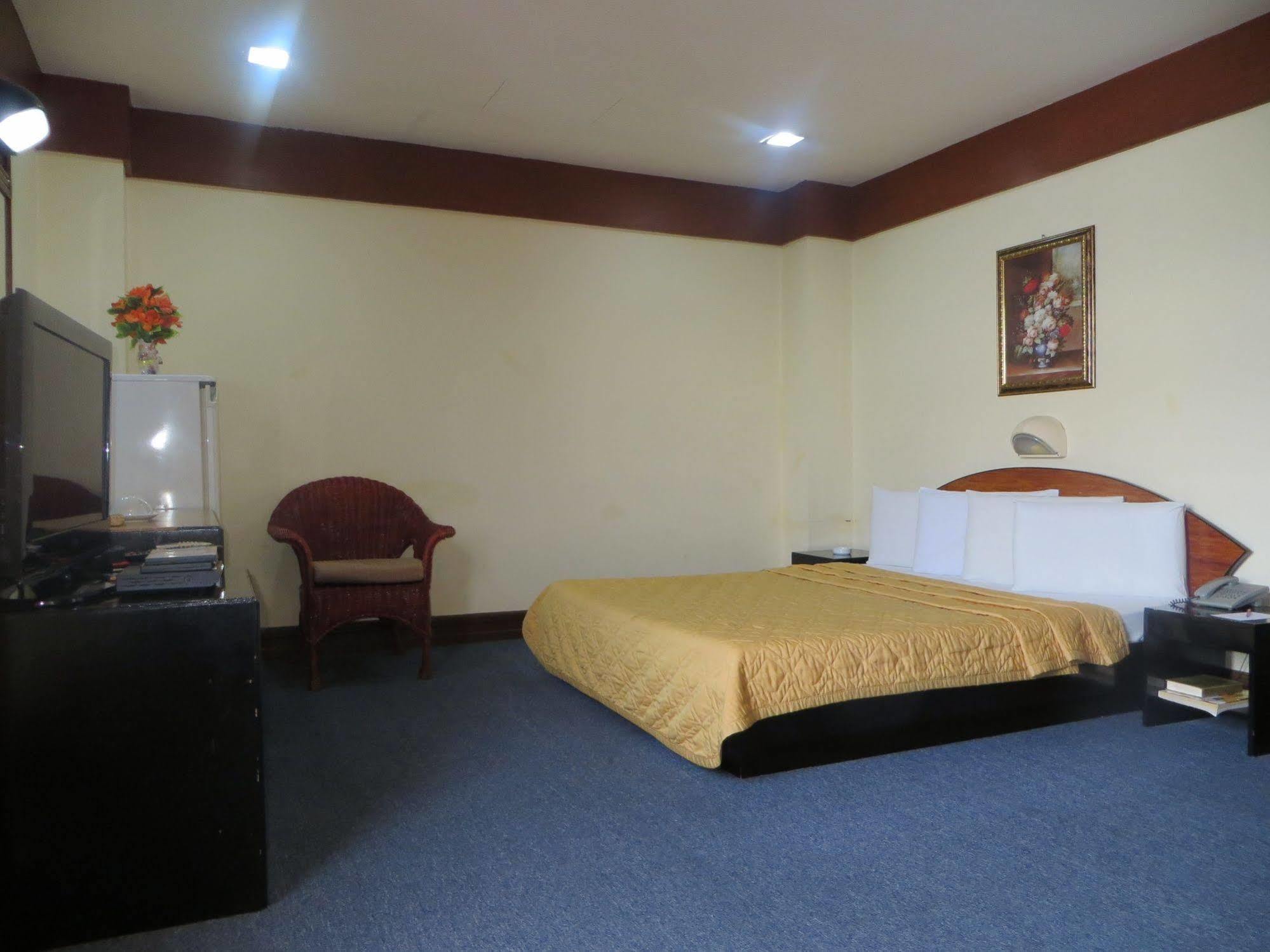 Paragon Suites Cebu Екстериор снимка