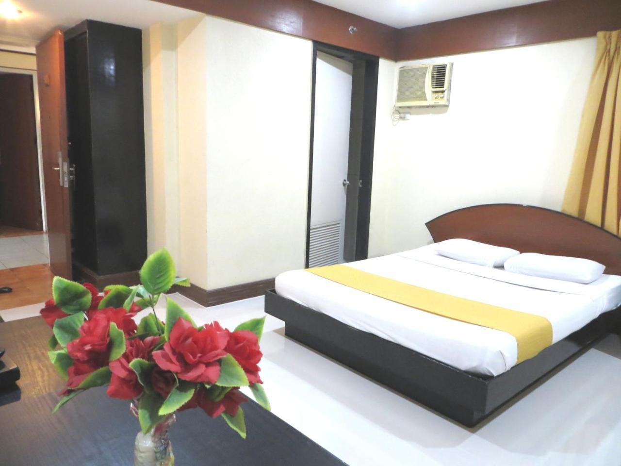 Paragon Suites Cebu Екстериор снимка